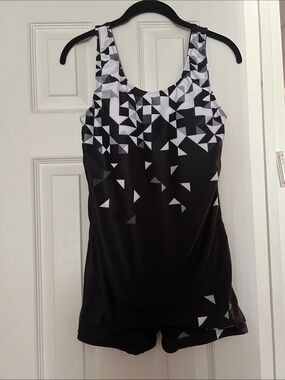 Black & White Geometric Tank One-Piece Swimdress - Women's